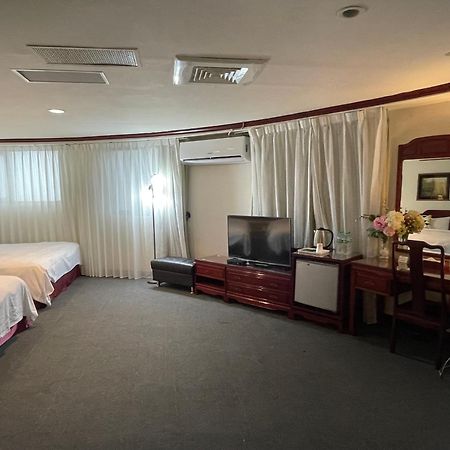 River Hotel Chiayi City Exterior foto